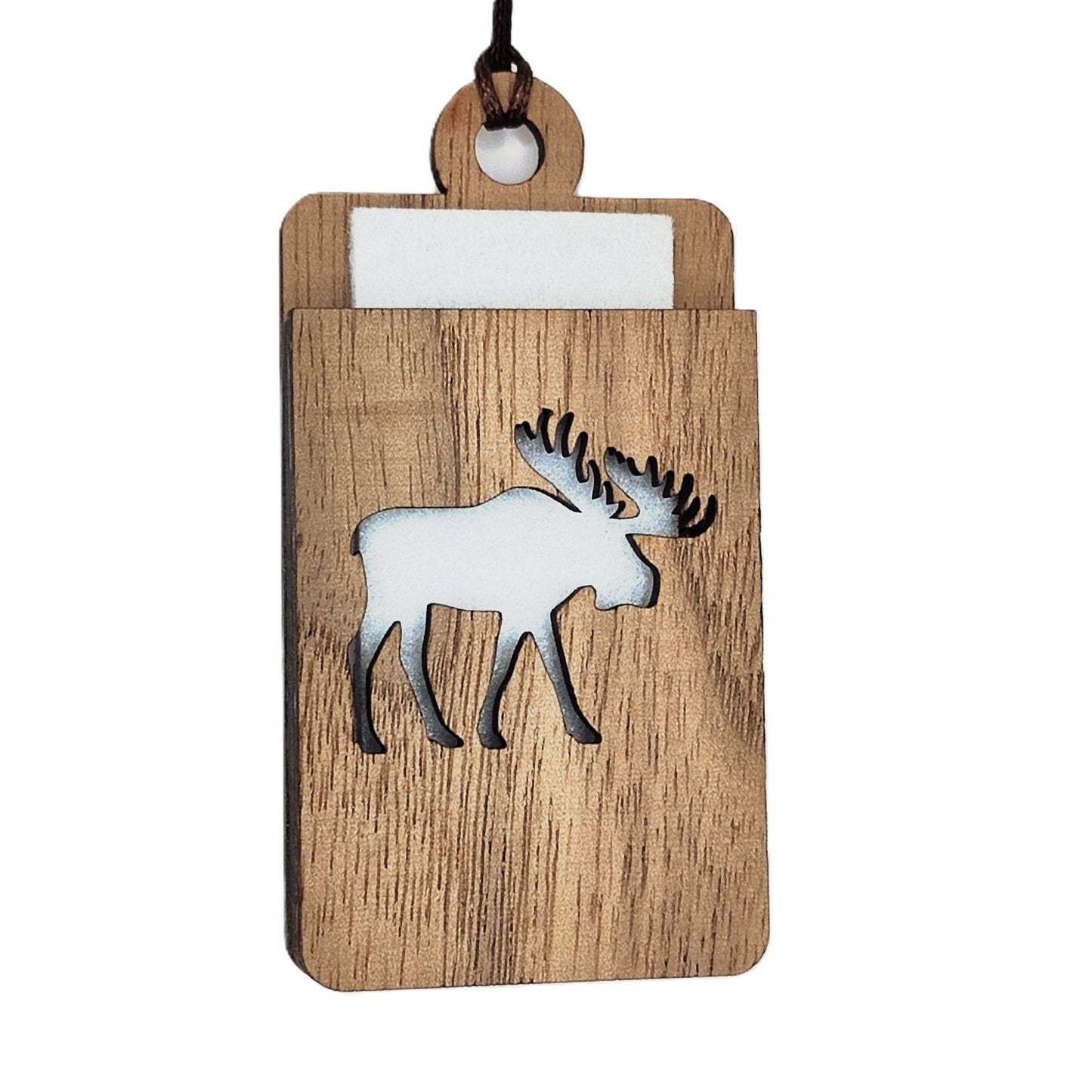 Holz Lufterfrischer "HIRSCH", Duftbaum aus Nussbaumholz mit Filzpad fürs Auto - Wunderkraft.bio