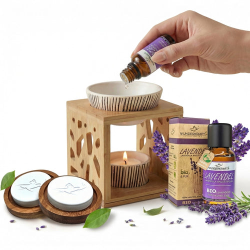Bambus Yoga und Entspannungsset mit Bambus Duftlampe, 2 Duftsteinen und Bio Lavendelöl 30ml in schöner Geschenktüte - Wunderkraft naturals