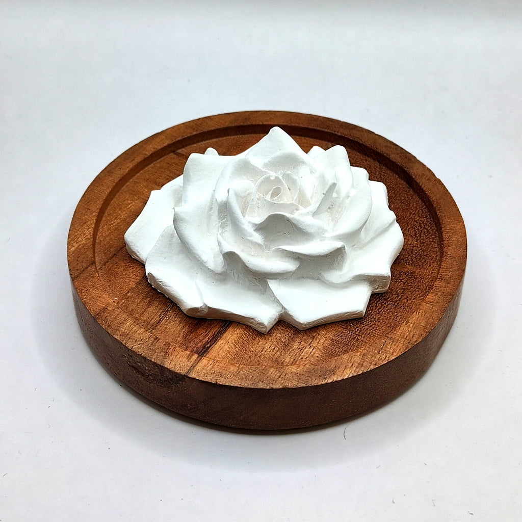 Elegante Duftstein - ROSE mit Holztellerchen, für ätherische Öle in Schränken, Schlafzimmer und anderen Räumen - Wunderkraft.bio