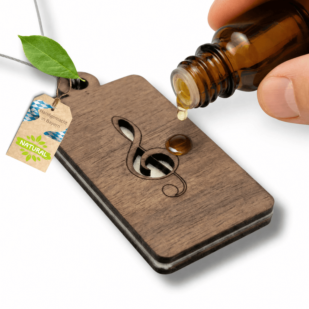 Holz Duftbaum für ätherische Öle "NOTENSCHLÜSSEL", Anhänger aus Nussbaumholz mit Filzpad fürs Auto - Wunderkraft naturals