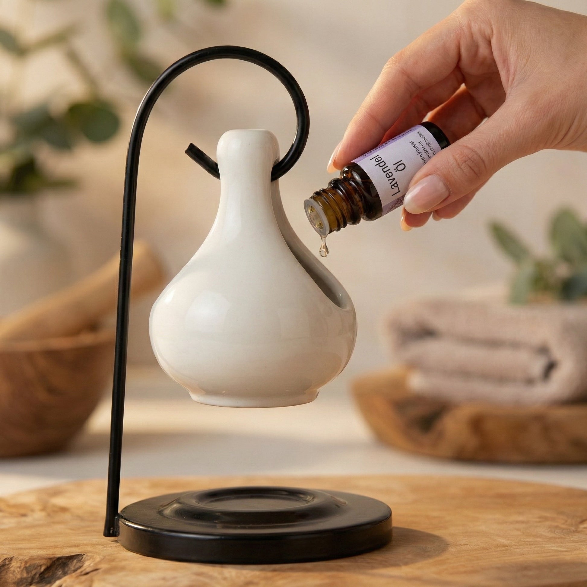 Stilvolle Duftlampen Schaukel mit Keramik Gefäss - Wunderkraft naturals